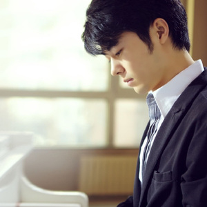 美女脱一光二净
